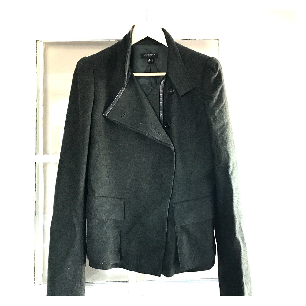 Green Ann Taylor suit blazer / jacket